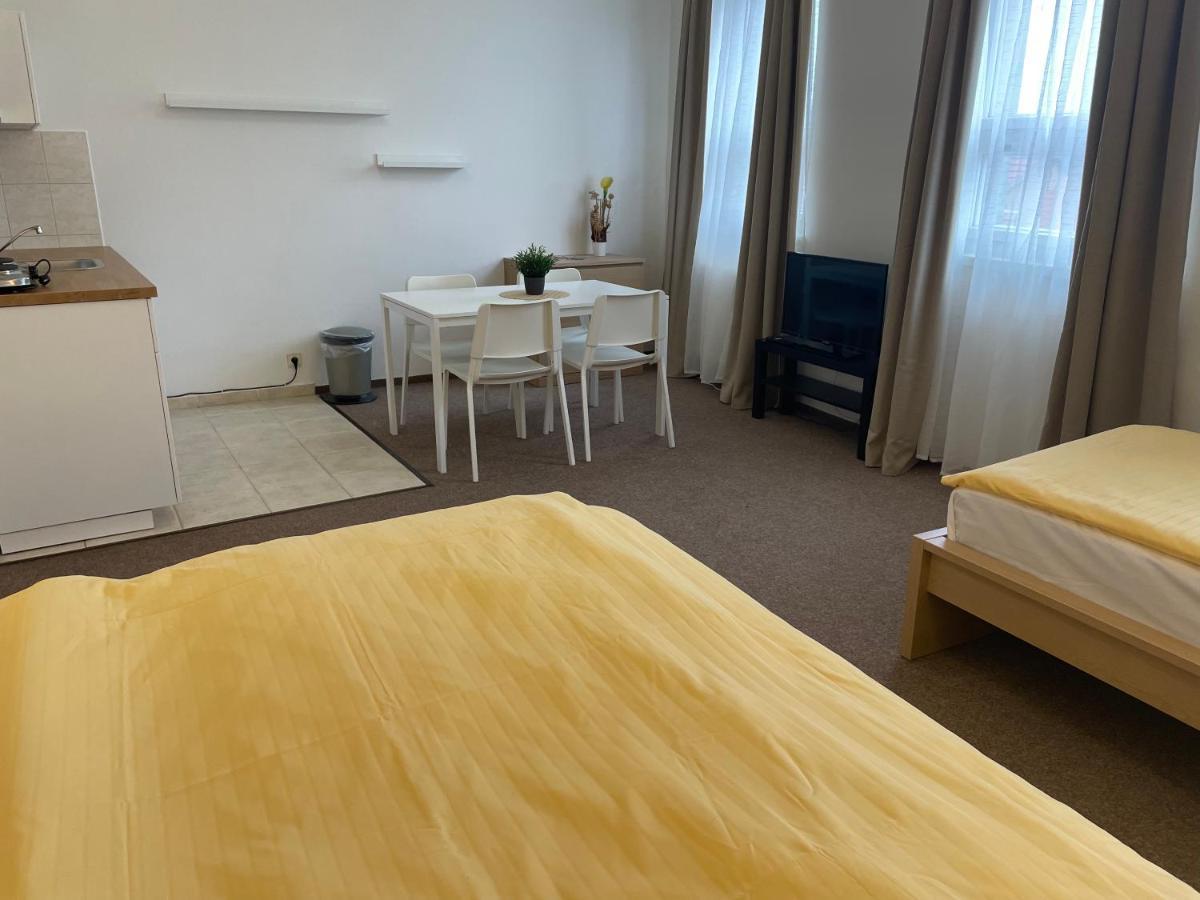 Hotel Koruna Roudnice nad Labem Dış mekan fotoğraf