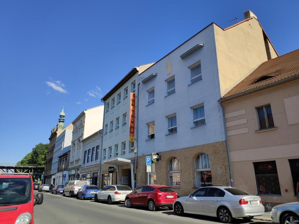 Hotel Koruna Roudnice nad Labem Dış mekan fotoğraf
